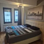 아파트 Vortex Near The Park 스코페