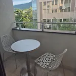 아파트 Vortex Near The Park *